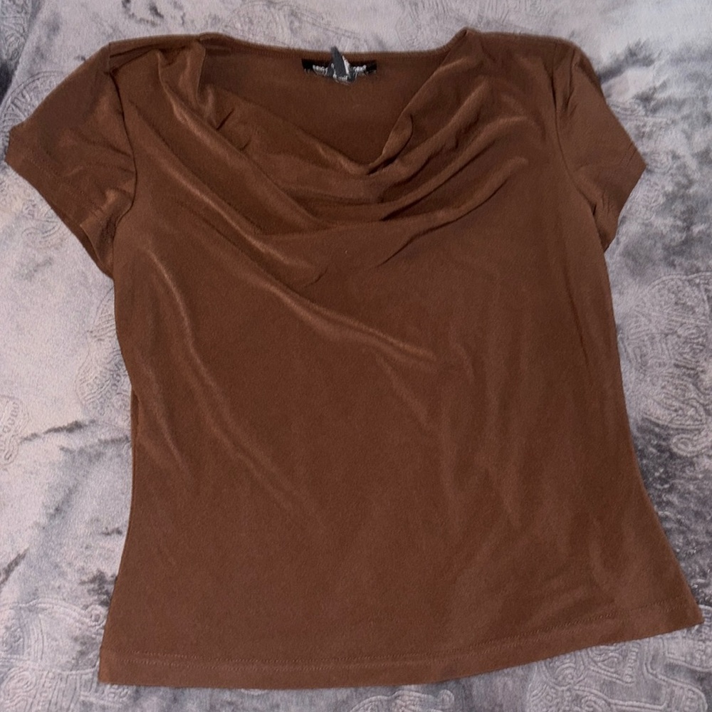 Brown business causal top